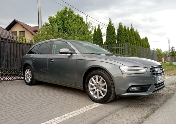 Audi A4 cena 43800 przebieg: 228000, rok produkcji 2014 z Słomniki małe 466